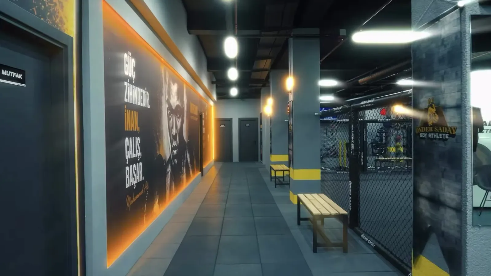 Turuncu ışıklı salon koridoru